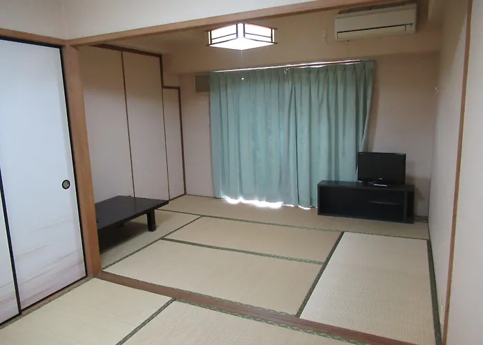 Tsurusaki Hotel